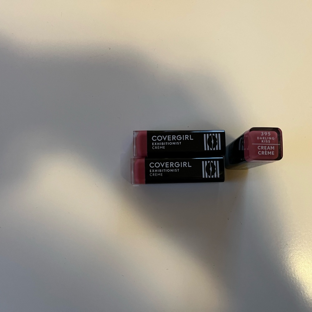 3 New Covergirl Exhibitionist Crème Lipstick 395 Darling Kiss